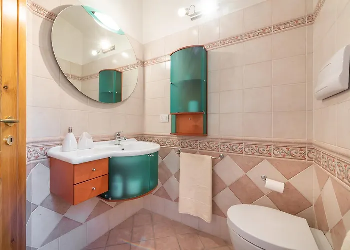 Casa Gabriella Sardinia Domus Tatil Evi *